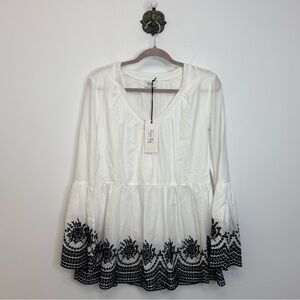 Myra Bag White Elegant Embroidered Top Long Sleeve Cotton Women’s Size Small NWT